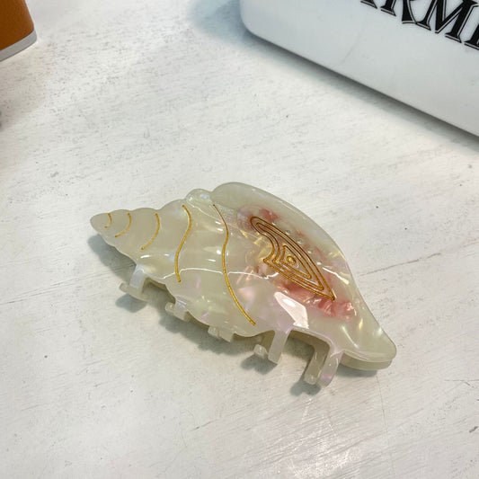 Mermaid Shell Claw Clip - Where Did You Get That!?