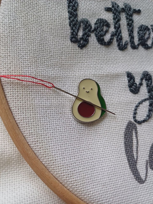 Avocado Magnetic Needle Minder